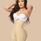 Body gainant avec compression ferme du ventre et lifting des fesses