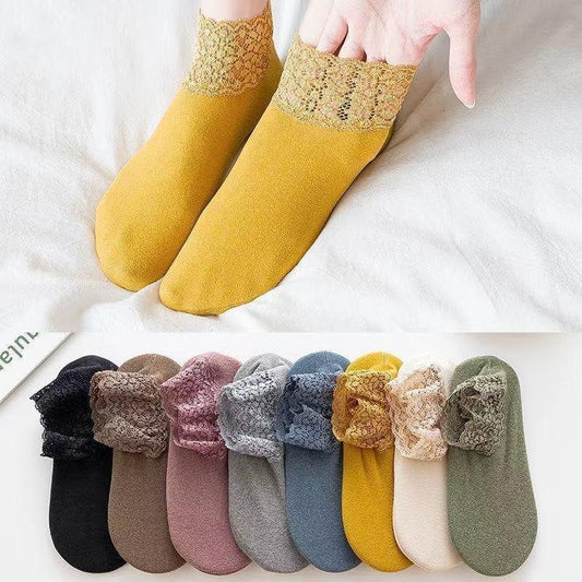 🔥Nouvelles chaussettes chaudes en dentelle à la mode (taille unique)
