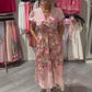 👗Robe longue aux motifs floraux romantiques et décolleté en V flatteur✨